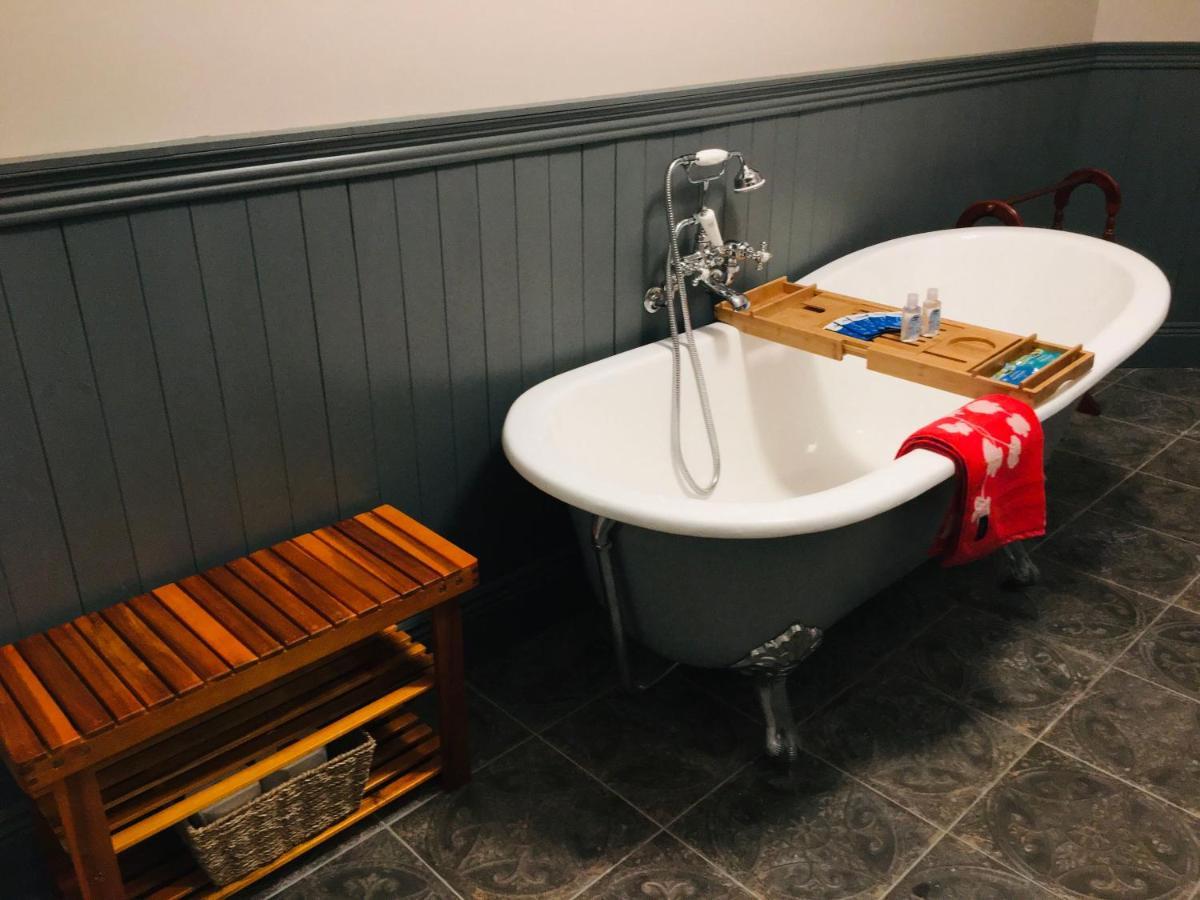 Bed and Breakfast Lissanisky House Ballymackey Esterno foto